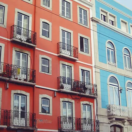Apartment Feels Like Home Carstein Studio At Principe Real Lissabon